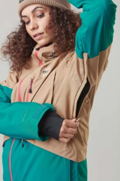 Picture Fresya Wmns Jacket - Dark Stone -Ski Gear Shop fresyajktdarkstone3 23veeip2.34h