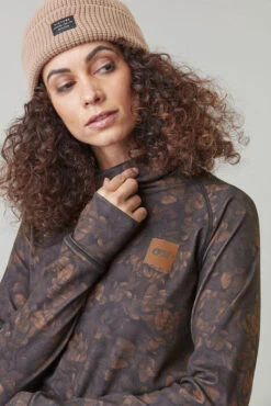 Picture Pila High Wmns Top - Iberis -Ski Gear Shop pilahightopiberis2 m4mqky1r.2ij