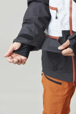 Picture Stone Jacket - Snow -Ski Gear Shop stonejktsnow3 r301pkps.33d